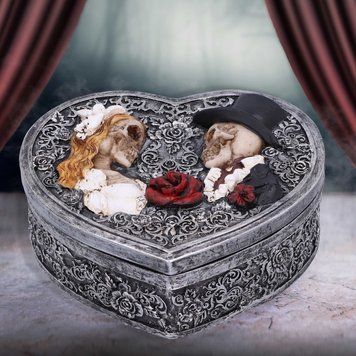 The Deadly Love Box