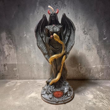 The &ldquo;Lilith&rdquo; Candle (Black)