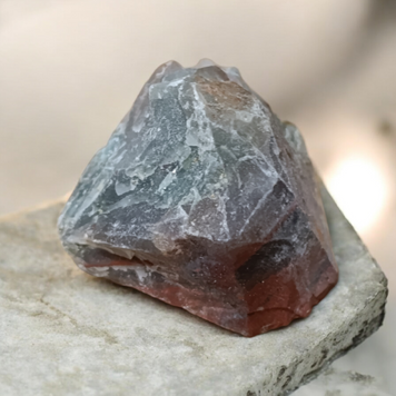 Heliotrope (bloodstone) unprocessed